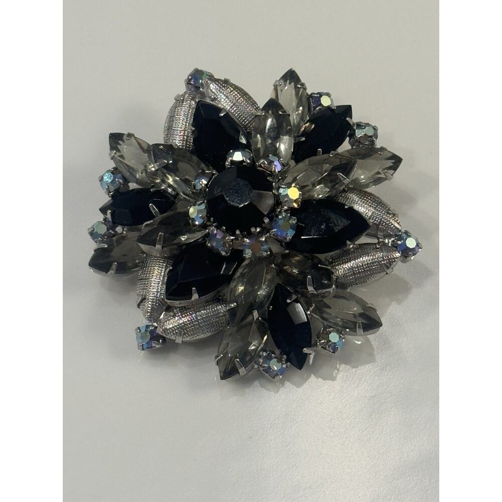 Vintage Brooch Black & Aurora Borealis Rhinestones Flower Design Unsigned 1950s